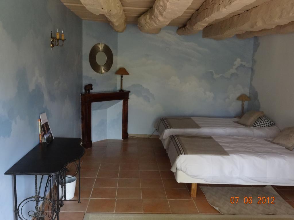 Bed and Breakfast Mas Del Lum Boussac  Номер фото
